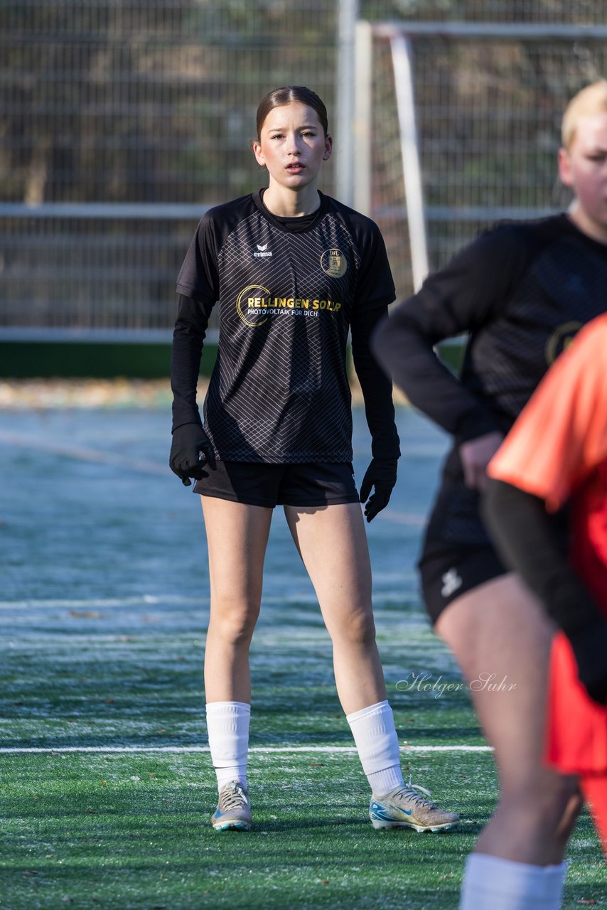 Bild 164 - wBJ VfL Pinneberg2 - Eimsbuttler TV 3 : Ergebnis: 5:0